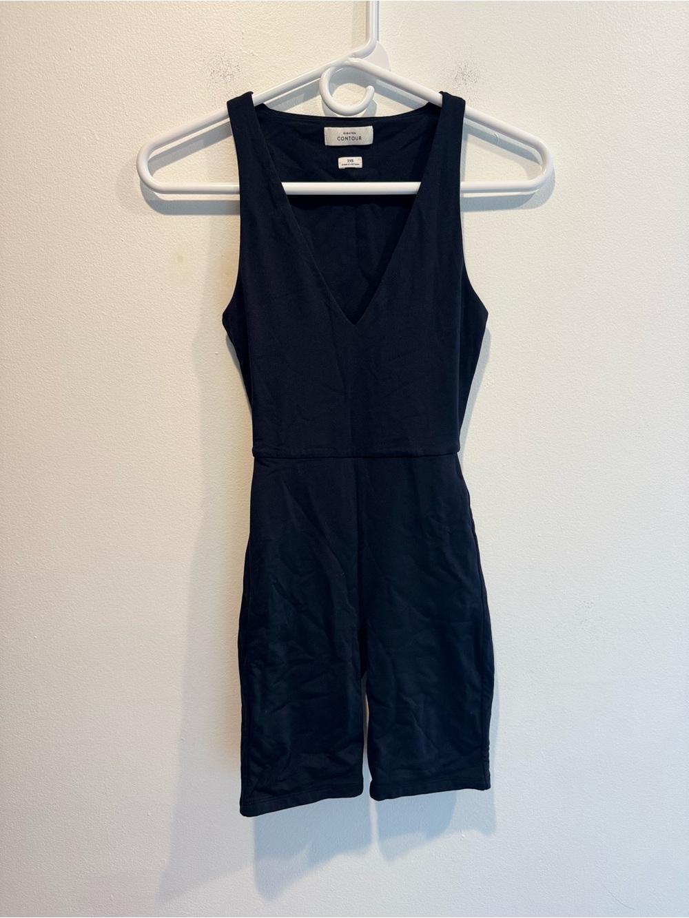 Babaton by Aritzia Contour Sleeveless V-Neck Romper